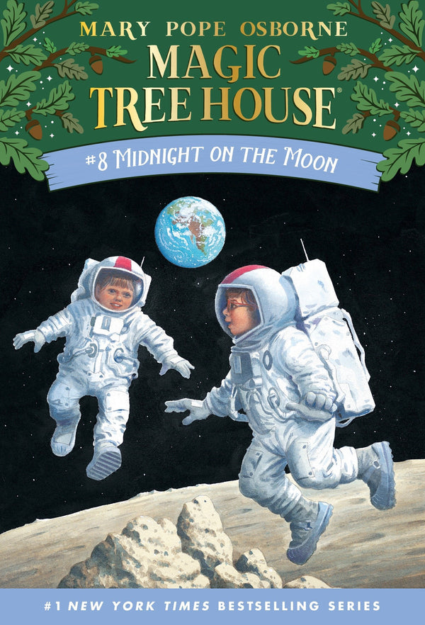 Midnight on the Moon (Magic Tree House #8)